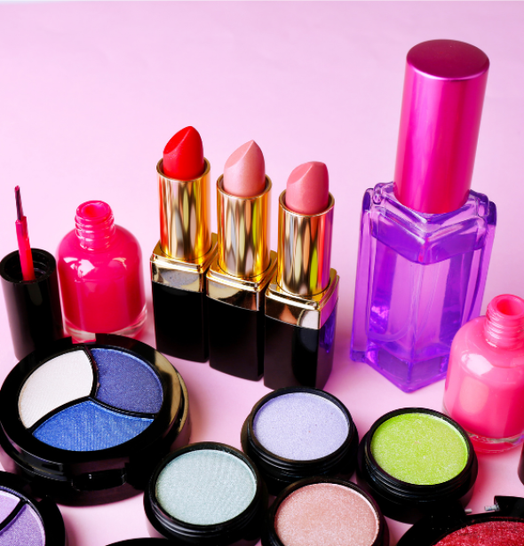 Làm Đẹp & Thời Trang: Khi Phong Cách Gắn Liền Với Phát Triển Cá Nhân