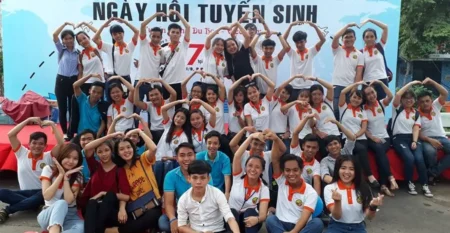 Tuyển sinh